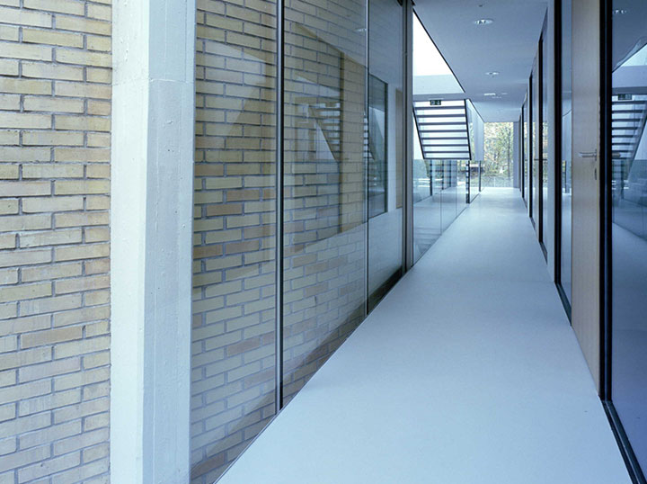 IMG-GALLERY